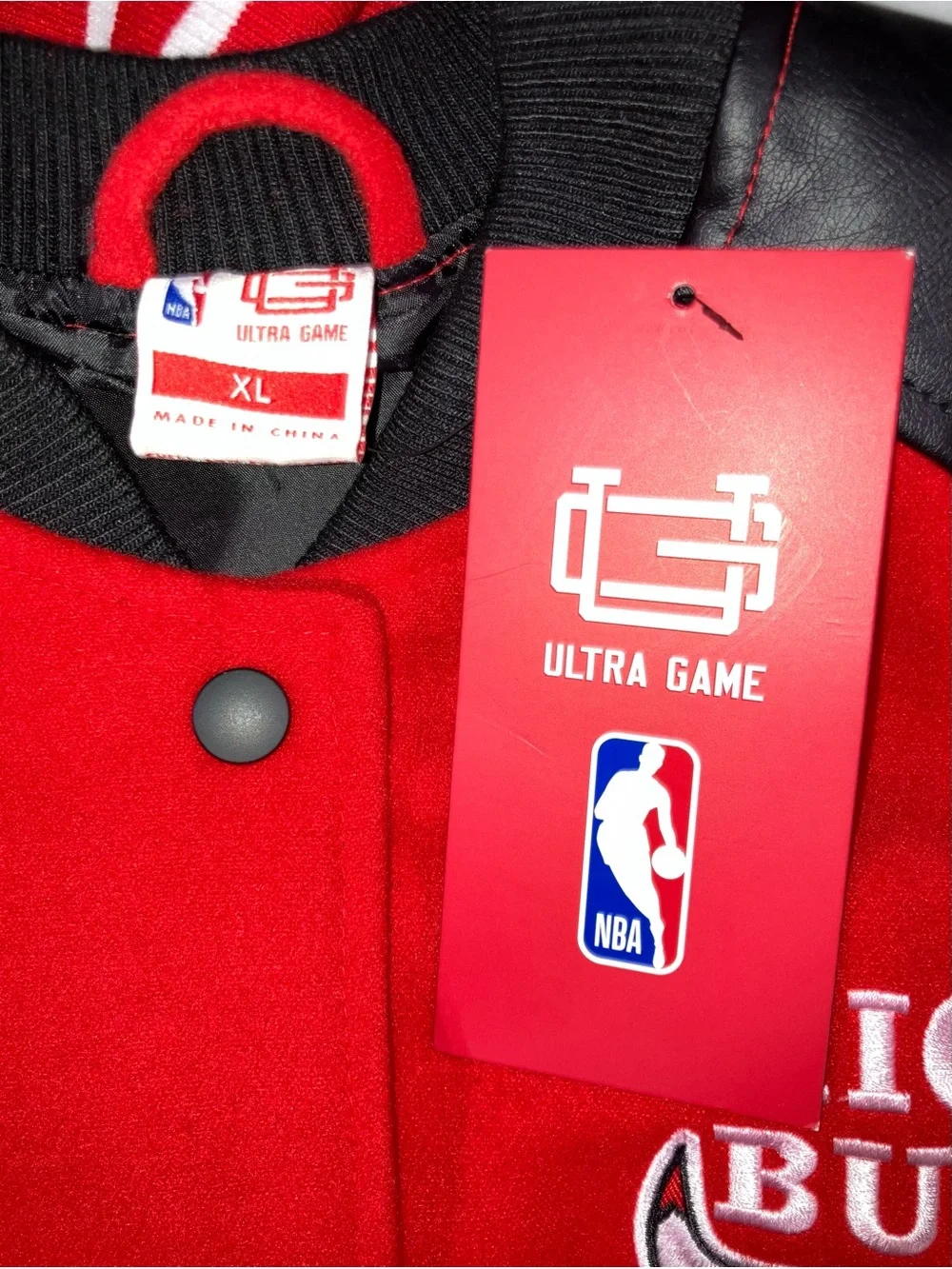 Chicago Bulls Varsity Jacket Red Black Ultra Game Basketball KIDS Size XL NWT
